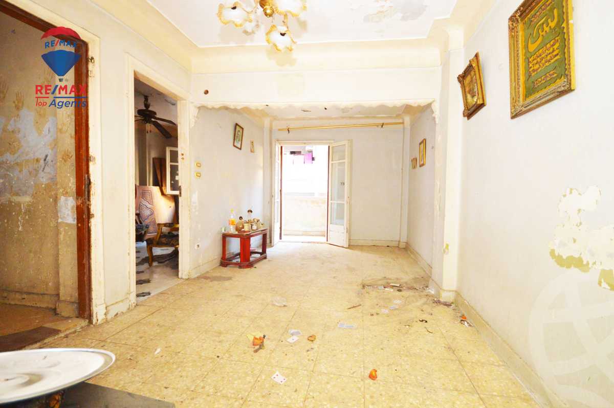 https://aqarmap.com.eg/en/listing/4368215-for-sale-alexandria-kafr-abdo-kafr-abdou-st