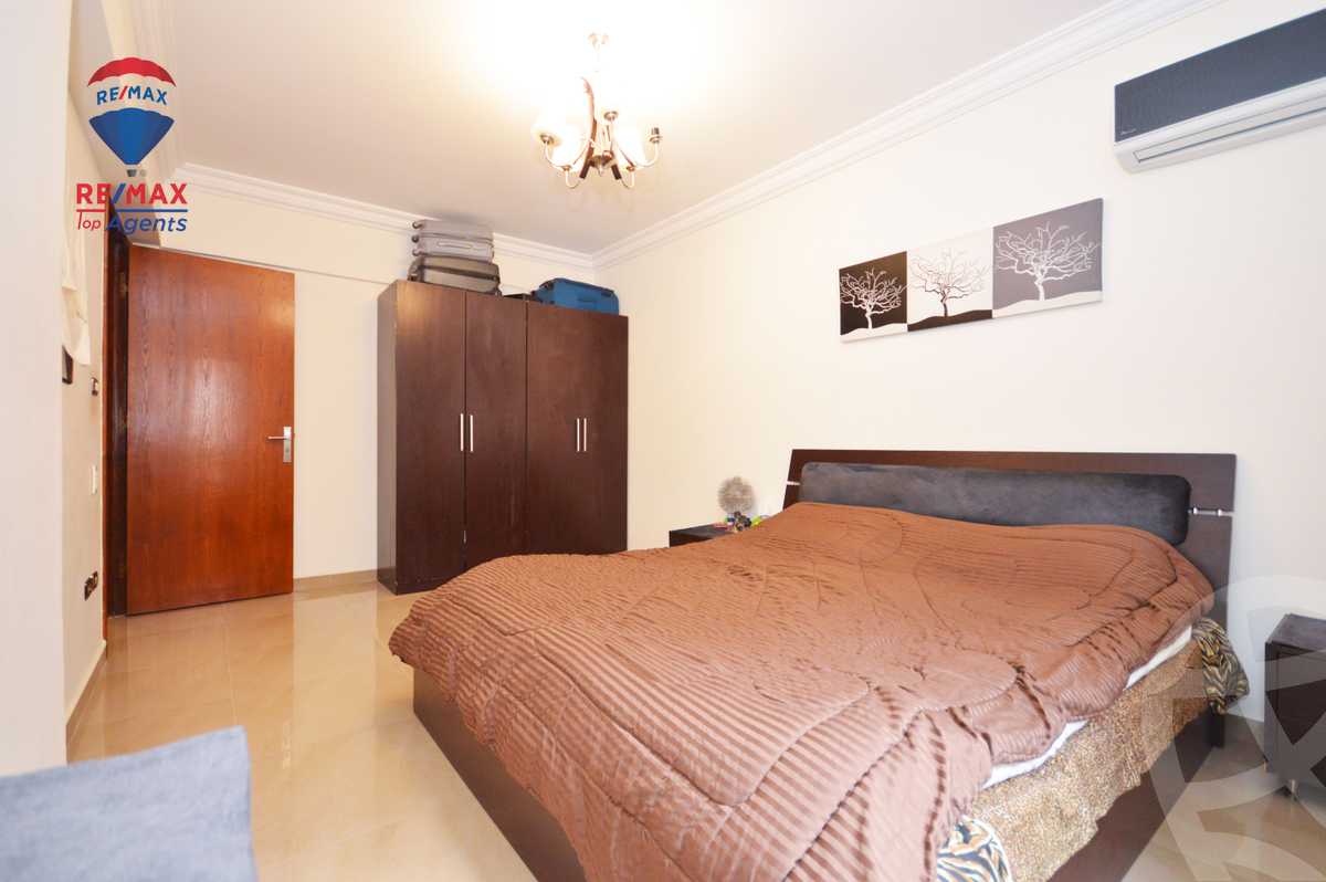 https://aqarmap.com.eg/ar/listing/4576239-for-sale-alexandria-moharram-bey-moharram-bek-st