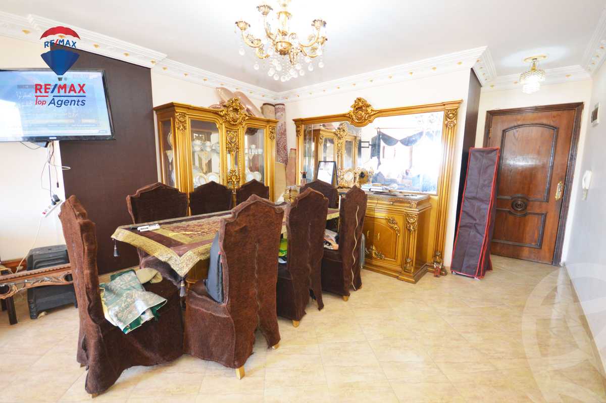 https://aqarmap.com.eg/ar/listing/4820983-for-sale-alexandria-moharram-bey-moharram-bek-st