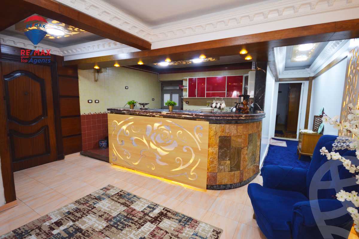 https://aqarmap.com.eg/en/listing/4840400-for-rent-alexandria-el-chatby-port-said-street