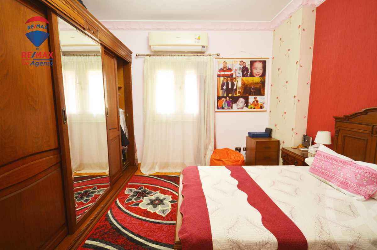 https://aqarmap.com.eg/en/listing/5231423-for-sale-alexandria-stanley-abd-el-aziz-fahmy-st