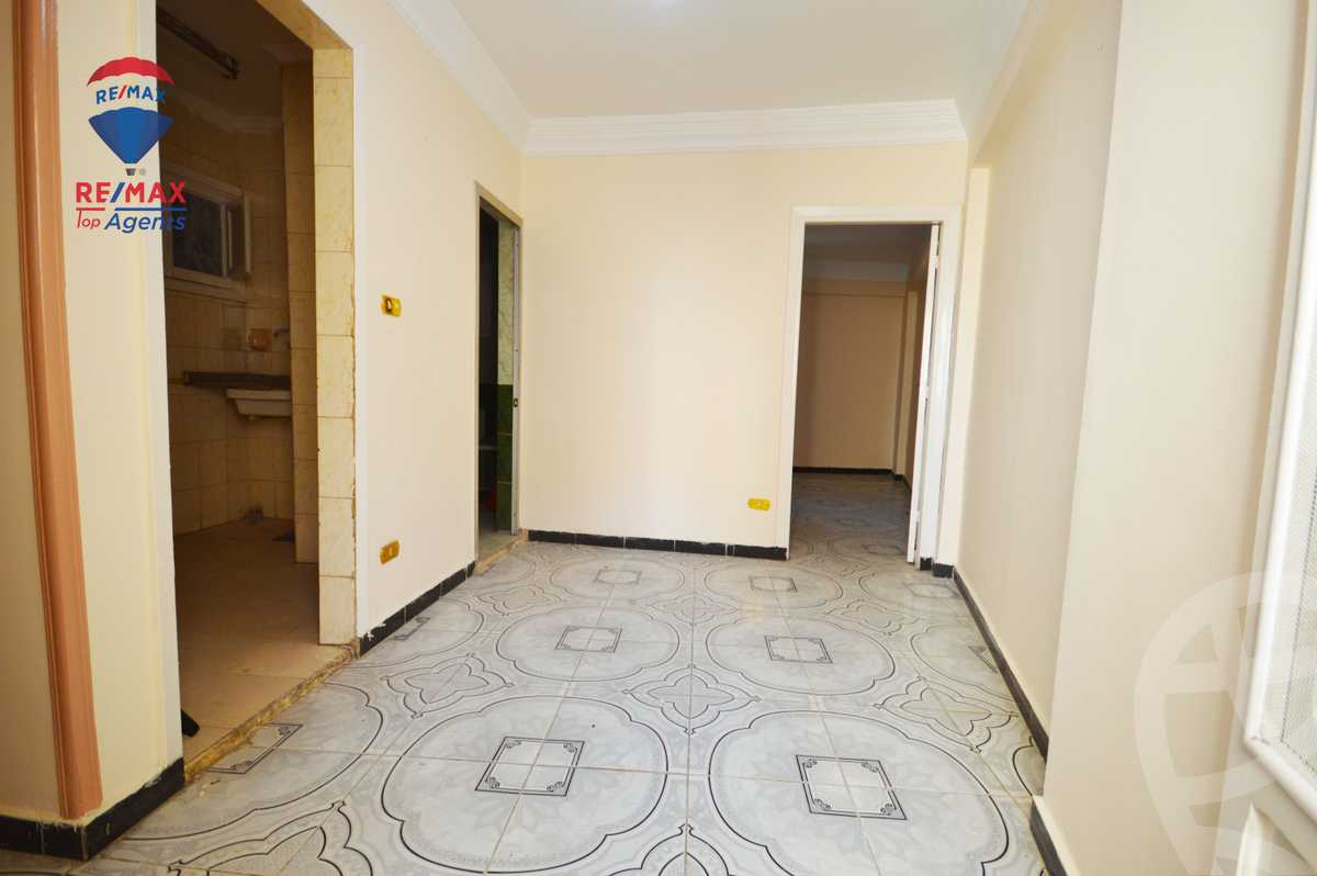 https://aqarmap.com.eg/ar/listing/5374161-for-rent-alexandria-shds