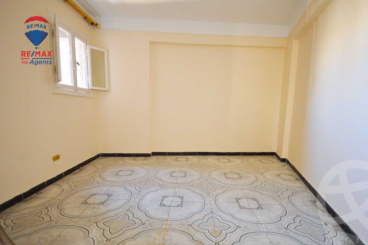 https://aqarmap.com.eg/ar/listing/5374161-for-rent-alexandria-shds