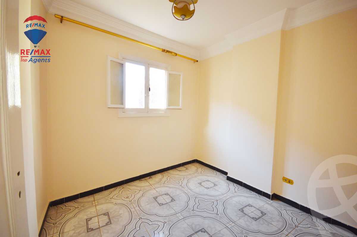 https://aqarmap.com.eg/ar/listing/5374161-for-rent-alexandria-shds
