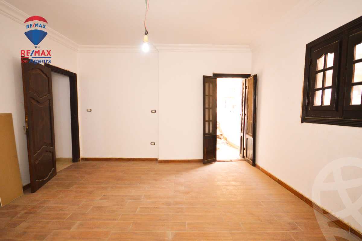 https://aqarmap.com.eg/en/listing/5382430-for-sale-alexandria-ganaklis-shr-bw-qyr-tryq-lhry