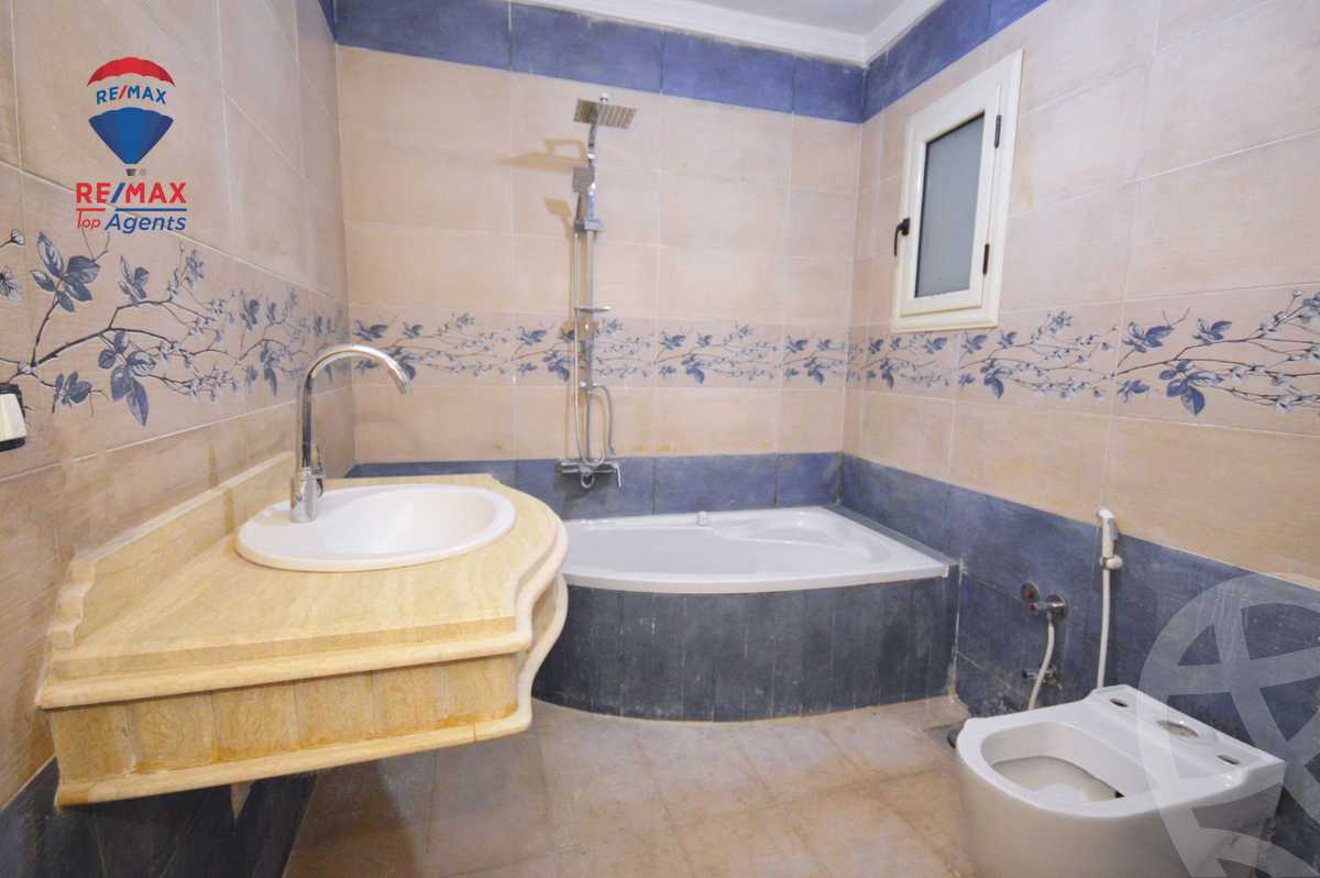 https://aqarmap.com.eg/en/listing/5382430-for-sale-alexandria-ganaklis-shr-bw-qyr-tryq-lhry