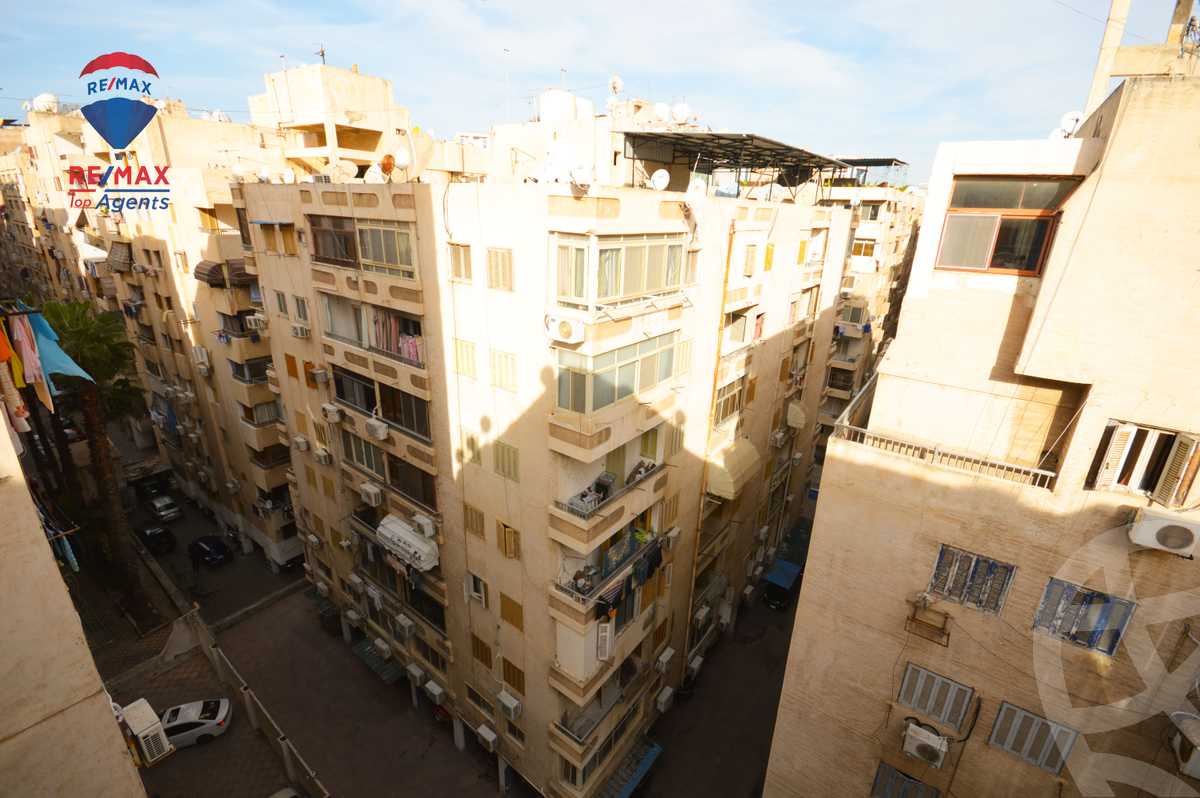 https://aqarmap.com.eg/ar/listing/5439064-for-sale-alexandria-smouha-mohammed-fawzi-moaz-st