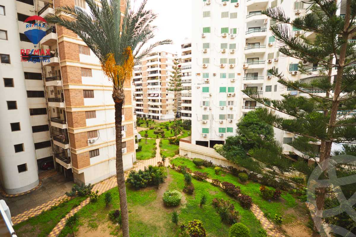 https://aqarmap.com.eg/en/listing/5495384-for-sale-alexandria-lm-mwr-lm-mwr-lshty-kornesh-el-maamoura-st