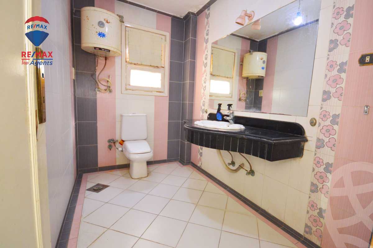 https://aqarmap.com.eg/en/listing/5627062-for-sale-alexandria-lm-mwr-lm-mwr-lshty-kornesh-el-maamoura-st