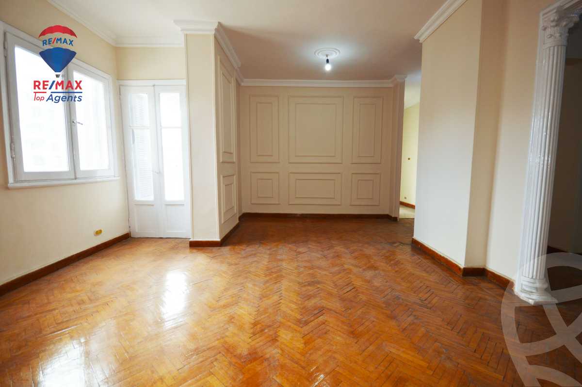 https://aqarmap.com.eg/en/listing/5633526-for-sale-alexandria-sn-styfnw-abd-el-salam-aref-st