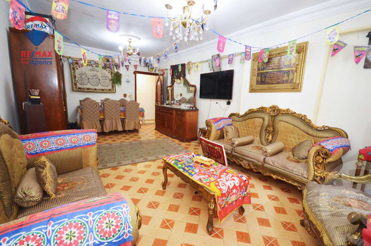 https://aqarmap.com.eg/en/listing/5748120-for-sale-alexandria-miami-shr-jml-bd-lnsr