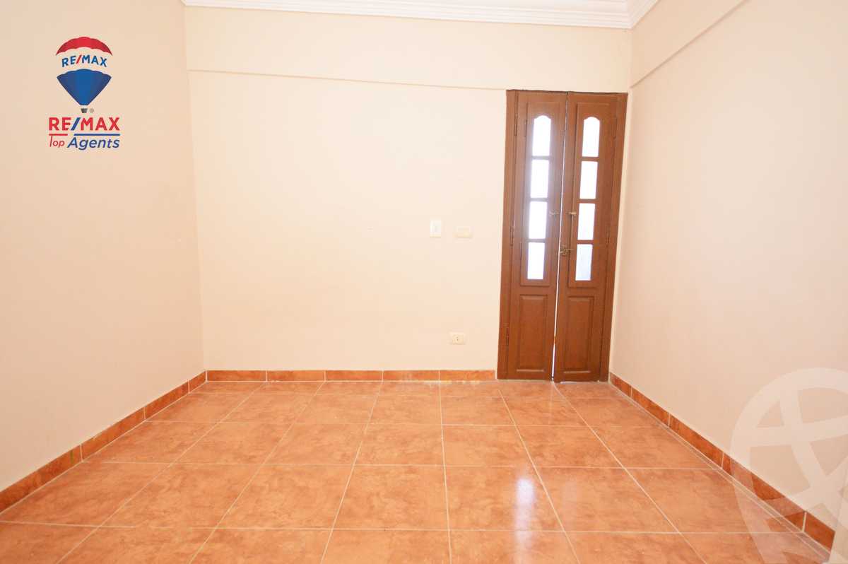 https://aqarmap.com.eg/en/listing/5812874-for-sale-alexandria-el-mandara-alex-el-mandara-bahri
