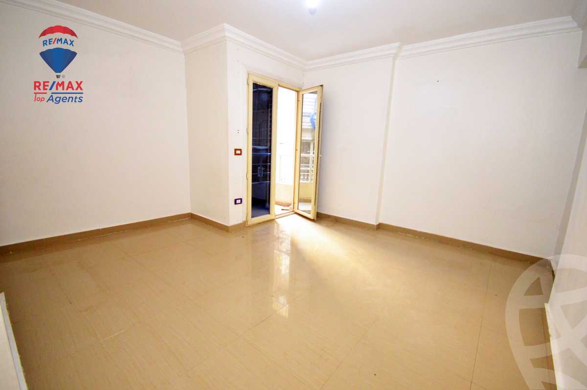 https://aqarmap.com.eg/en/listing/5867408-for-rent-alexandria-lauran-shr-bw-qyr-tryq-lhry