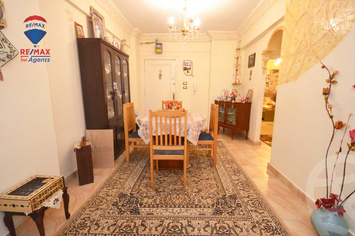 https://aqarmap.com.eg/en/listing/5872409-for-sale-alexandria-sidi-gaber-el-mosheer-ahmed-isamil-st