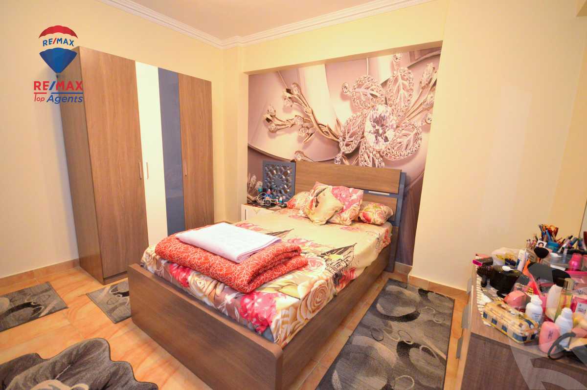 https://aqarmap.com.eg/en/listing/5872409-for-sale-alexandria-sidi-gaber-el-mosheer-ahmed-isamil-st