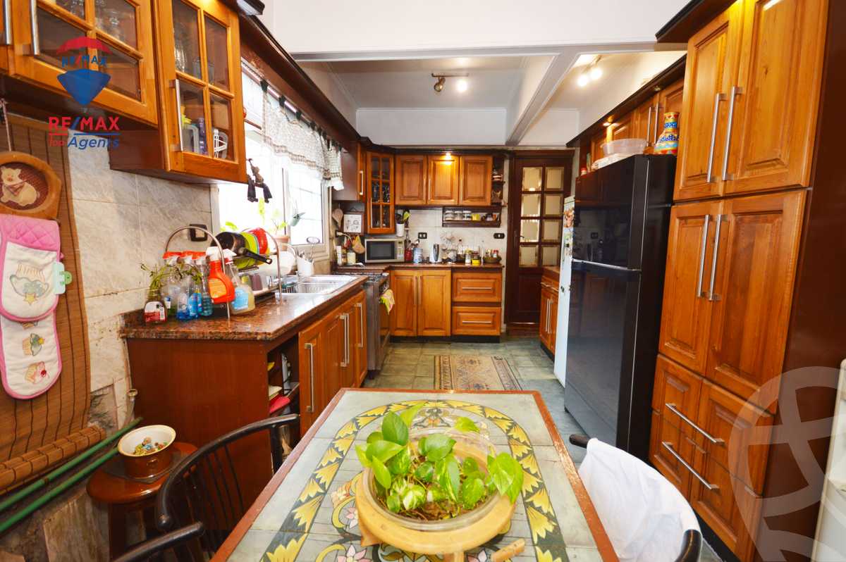 https://aqarmap.com.eg/en/listing/5885355-for-sale-alexandria-sn-styfnw-abd-el-salam-aref-st