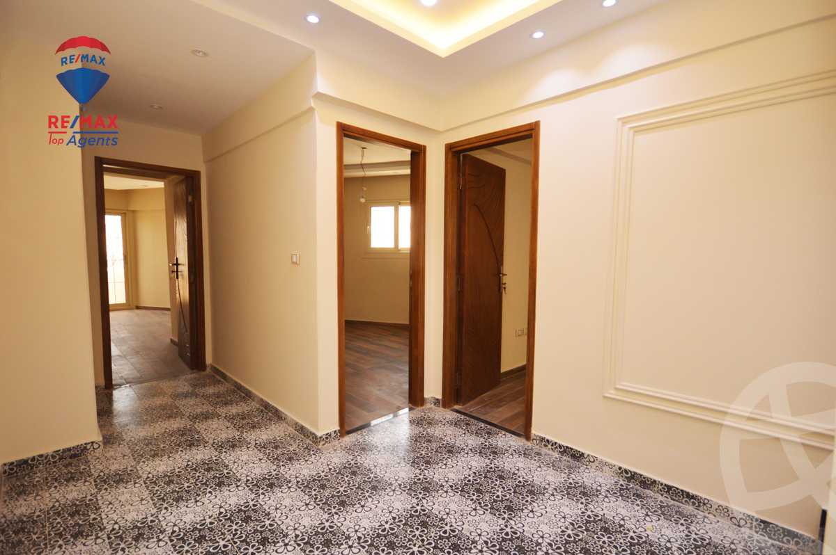 https://aqarmap.com.eg/ar/listing/5903586-for-rent-alexandria-smouha-green-plaza-st