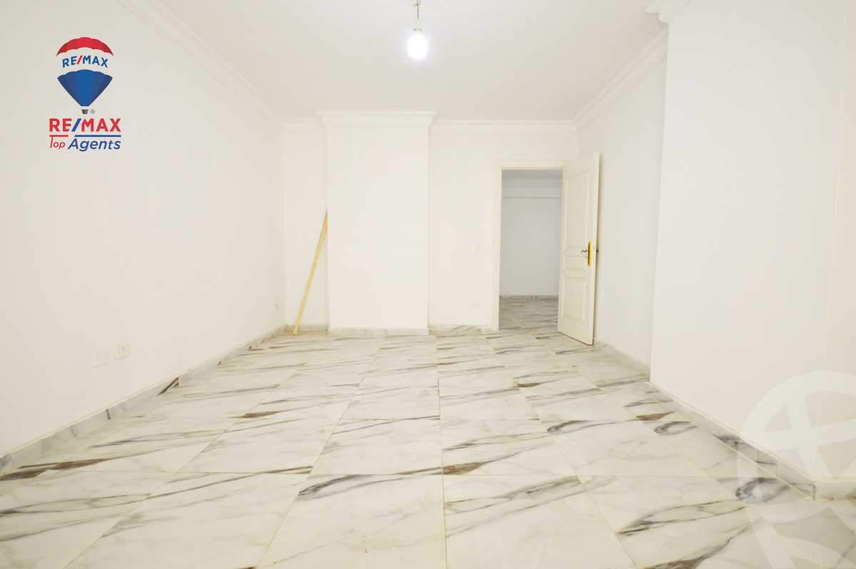 https://aqarmap.com.eg/en/listing/5918060-for-sale-alexandria-moharram-bey-tryq-qn-lswys