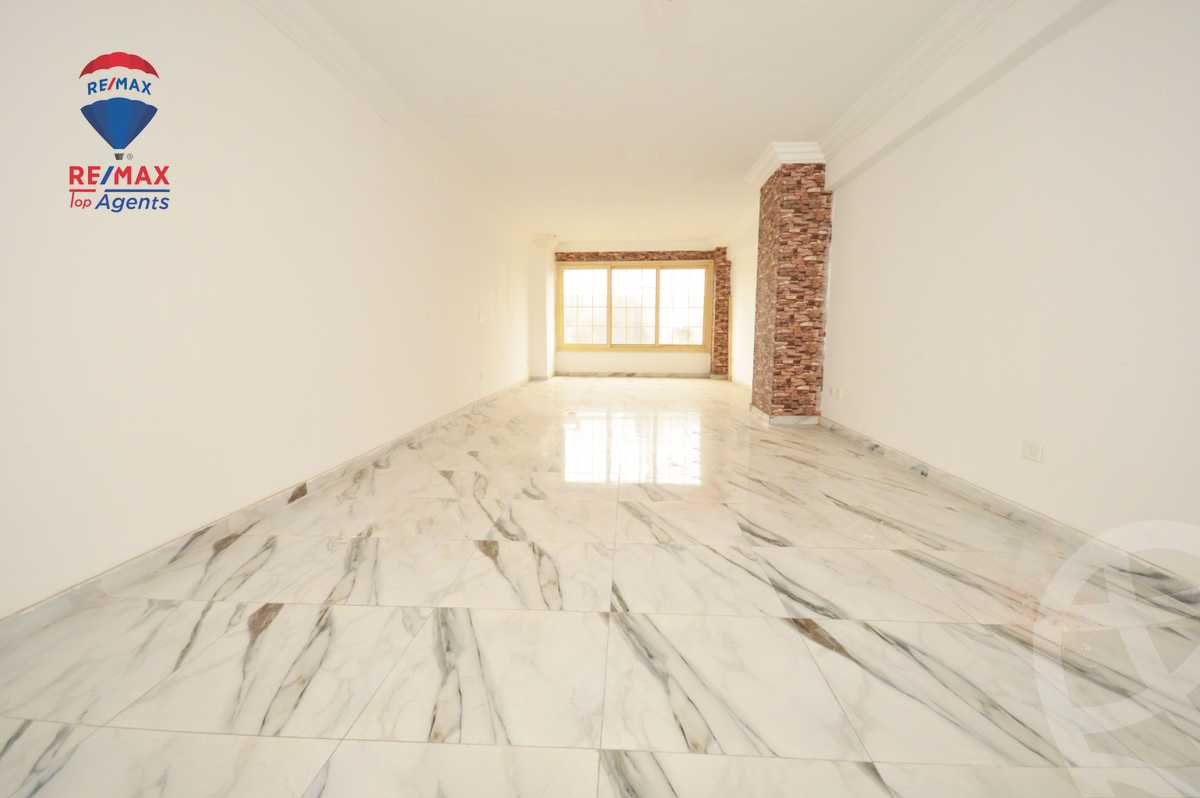 https://aqarmap.com.eg/en/listing/5918060-for-sale-alexandria-moharram-bey-tryq-qn-lswys