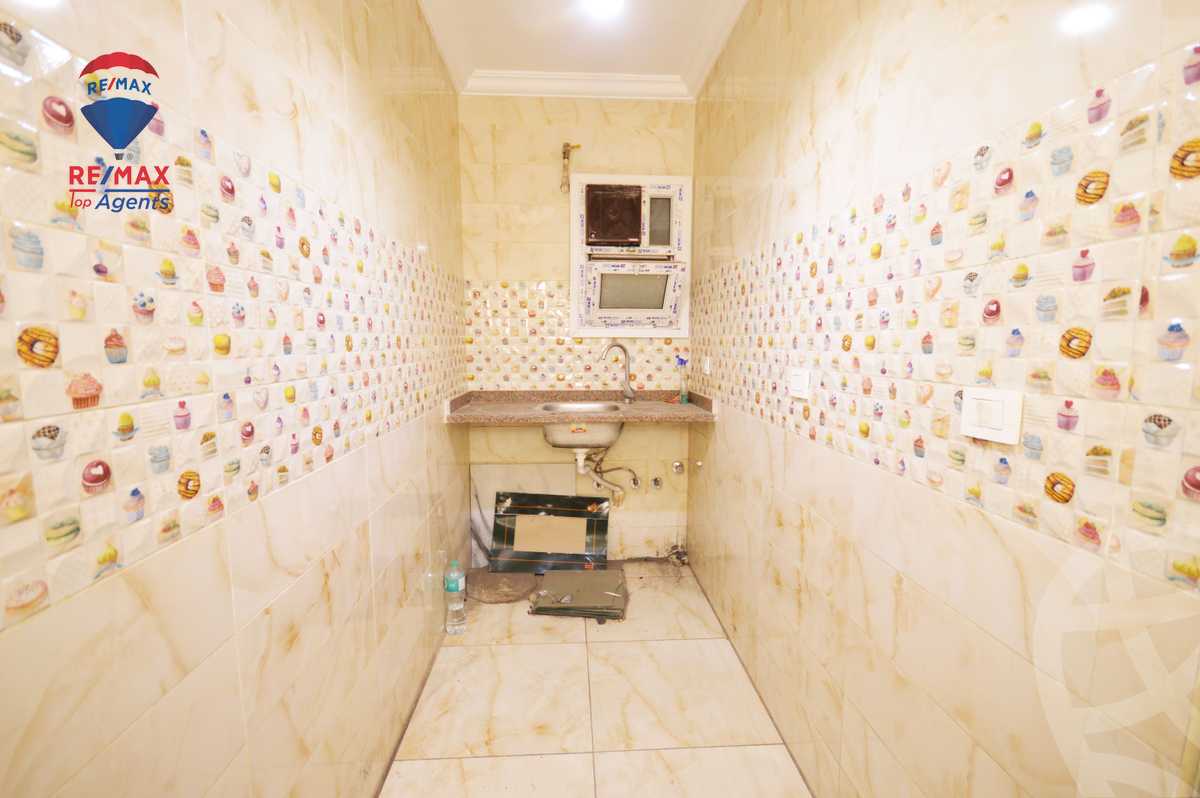 https://aqarmap.com.eg/en/listing/5918060-for-sale-alexandria-moharram-bey-tryq-qn-lswys