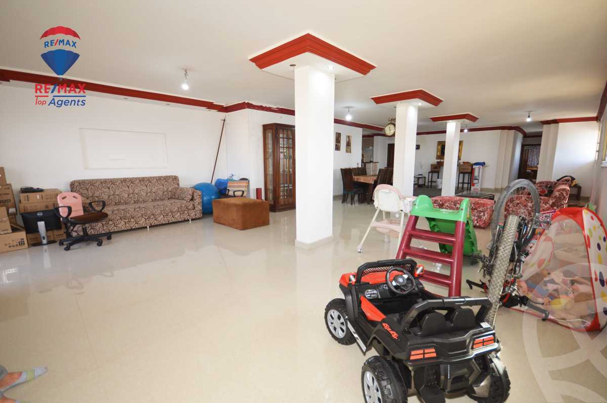 https://aqarmap.com.eg/en/listing/5918858-for-sale-alexandria-sporting-el-geish-road