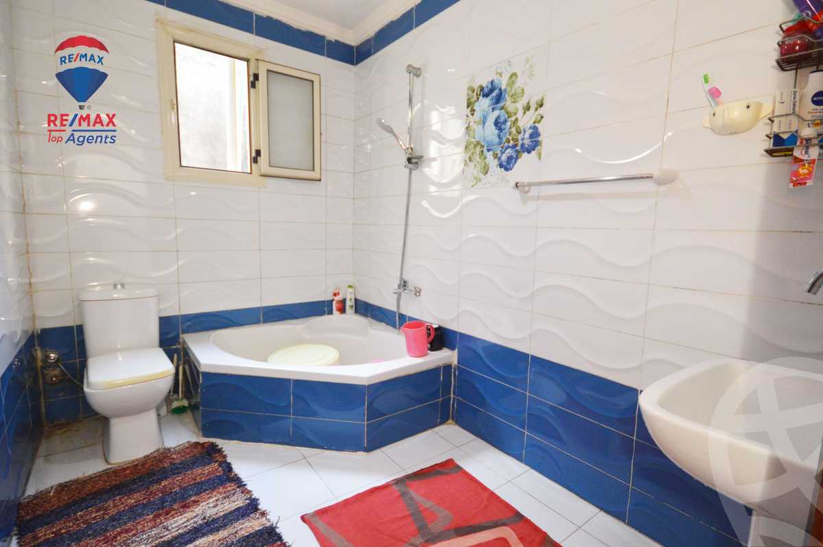 https://aqarmap.com.eg/en/listing/5918858-for-sale-alexandria-sporting-el-geish-road