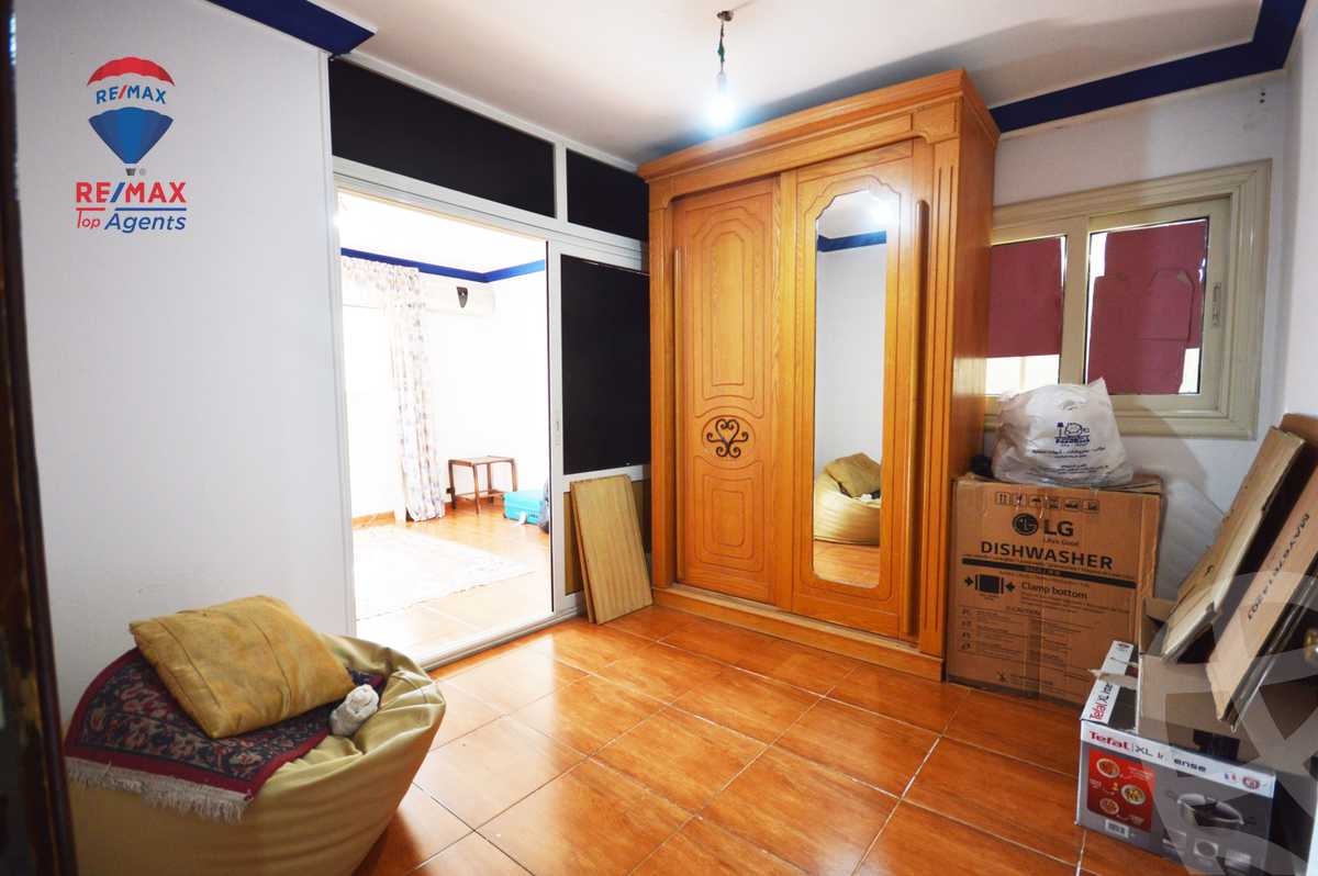 https://aqarmap.com.eg/en/listing/5918858-for-sale-alexandria-sporting-el-geish-road
