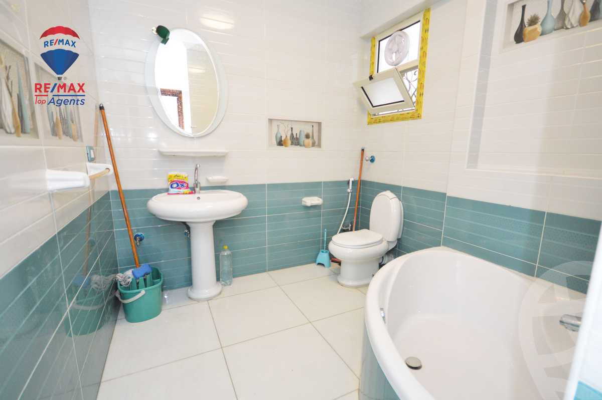 https://aqarmap.com.eg/en/listing/5943452-for-rent-alexandria-lauran-mohammed-al-eqbal-st