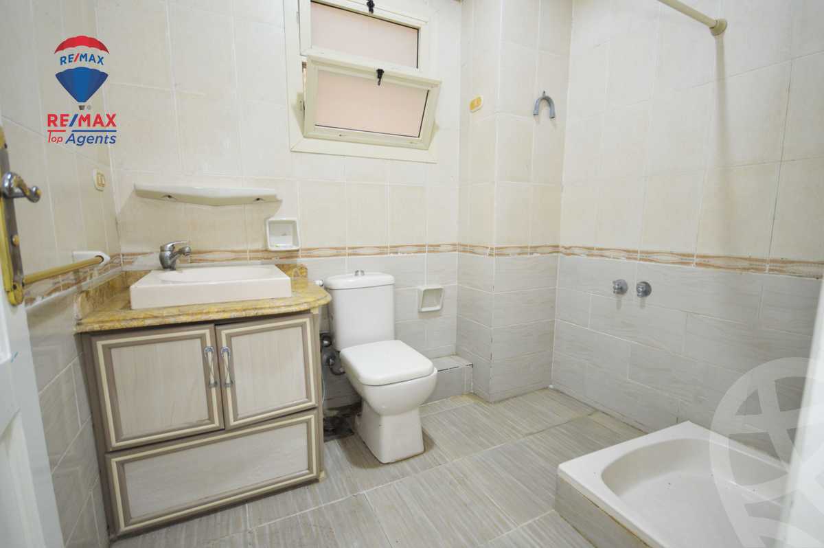 https://aqarmap.com.eg/ar/listing/5944369-for-sale-alexandria-el-mandara-alex-el-mandara-bahri-sidi-kamal-st