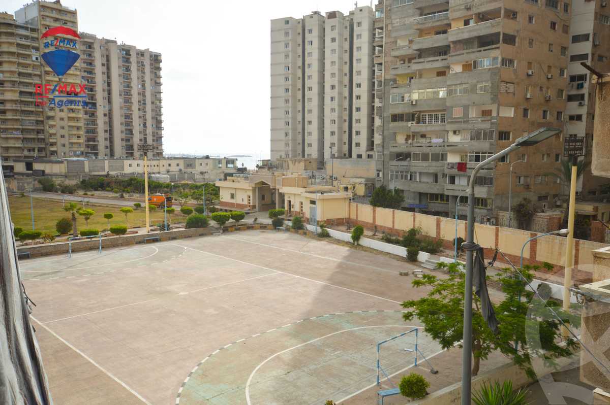 https://aqarmap.com.eg/ar/listing/5944369-for-sale-alexandria-el-mandara-alex-el-mandara-bahri-sidi-kamal-st
