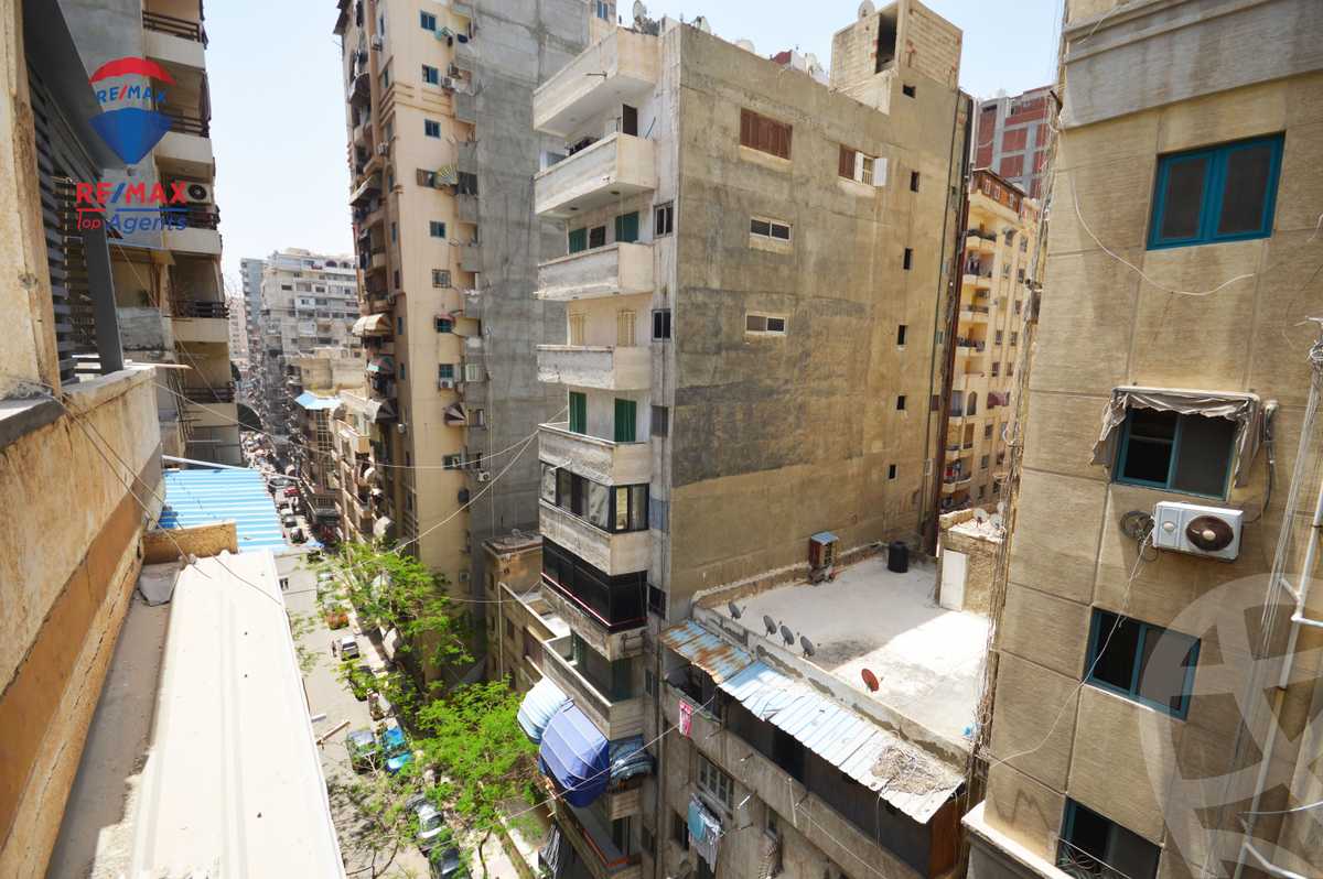 https://aqarmap.com.eg/en/listing/5976564-for-sale-alexandria-miami-shr-jml-bd-lnsr