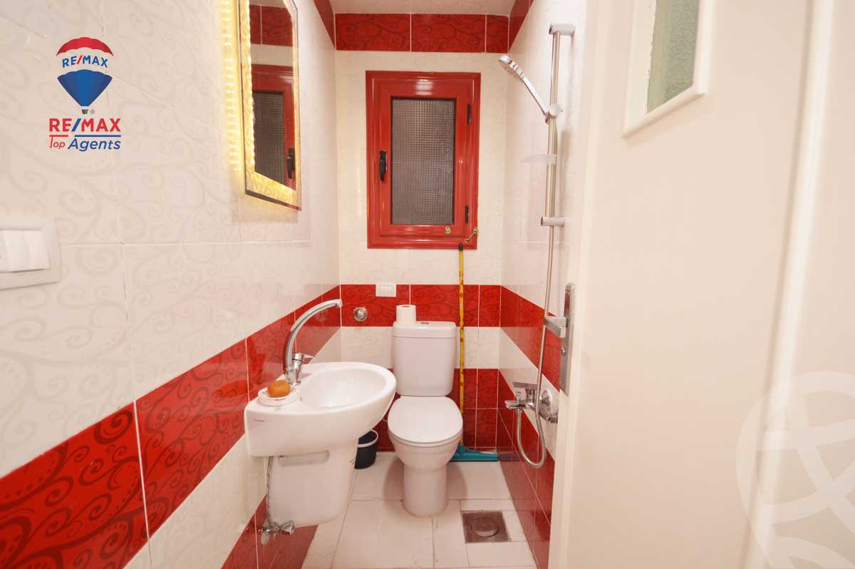 https://aqarmap.com.eg/ar/listing/5983531-for-sale-alexandria-sydy-bshr-sydy-bshr-bhry-shr-mhmd-njyb