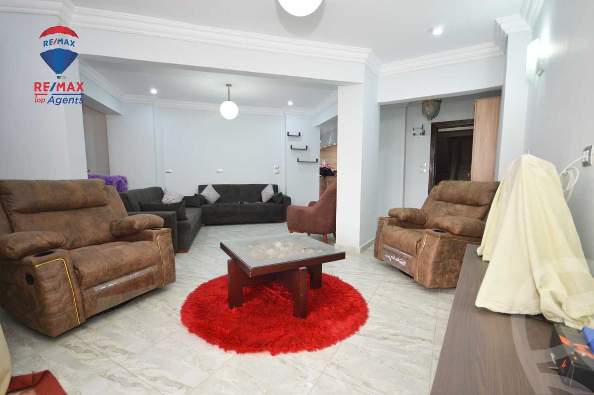https://aqarmap.com.eg/ar/listing/5983531-for-sale-alexandria-sydy-bshr-sydy-bshr-bhry-shr-mhmd-njyb