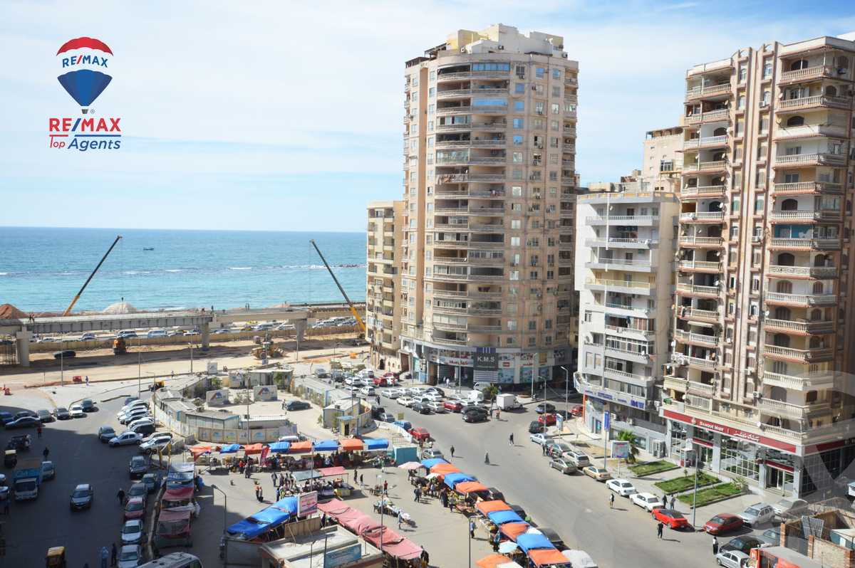 https://aqarmap.com.eg/ar/listing/5983531-for-sale-alexandria-sydy-bshr-sydy-bshr-bhry-shr-mhmd-njyb