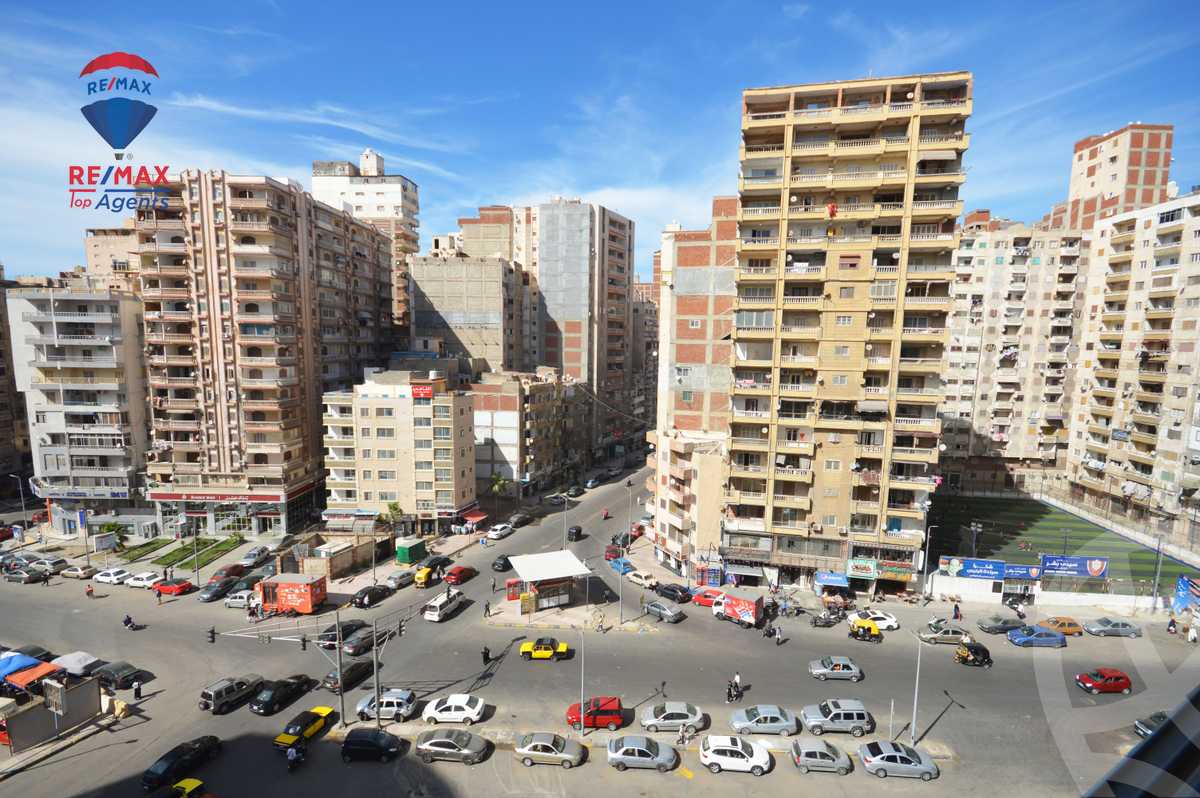 https://aqarmap.com.eg/ar/listing/5983531-for-sale-alexandria-sydy-bshr-sydy-bshr-bhry-shr-mhmd-njyb