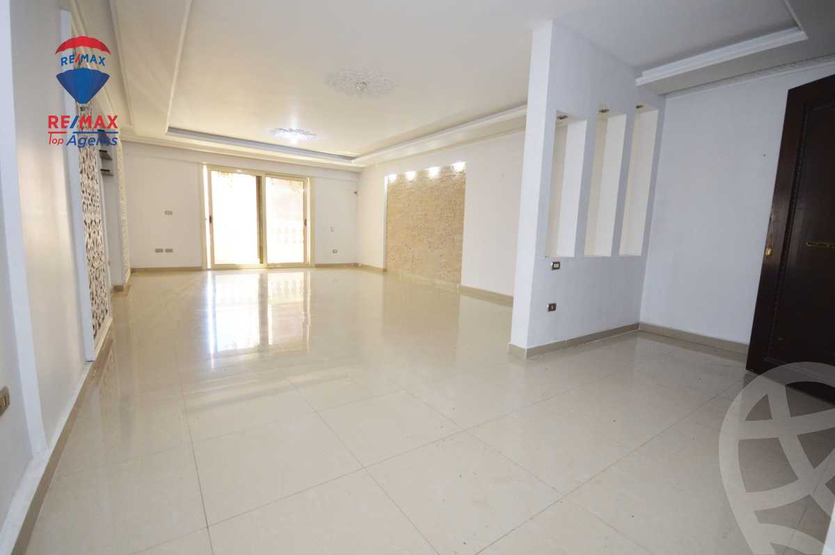 https://aqarmap.com.eg/en/listing/5986325-for-rent-alexandria-ganaklis