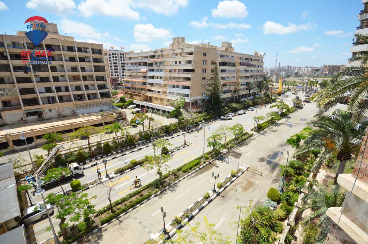 https://aqarmap.com.eg/en/listing/5998454-for-rent-alexandria-lm-mwr-lm-mwr-lshty-kornesh-el-maamoura-st
