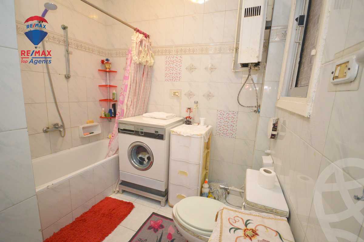 https://aqarmap.com.eg/ar/listing/6034311-for-sale-alexandria-lauran-alexandria-lauran-abd-el-khalik-tharwat-st