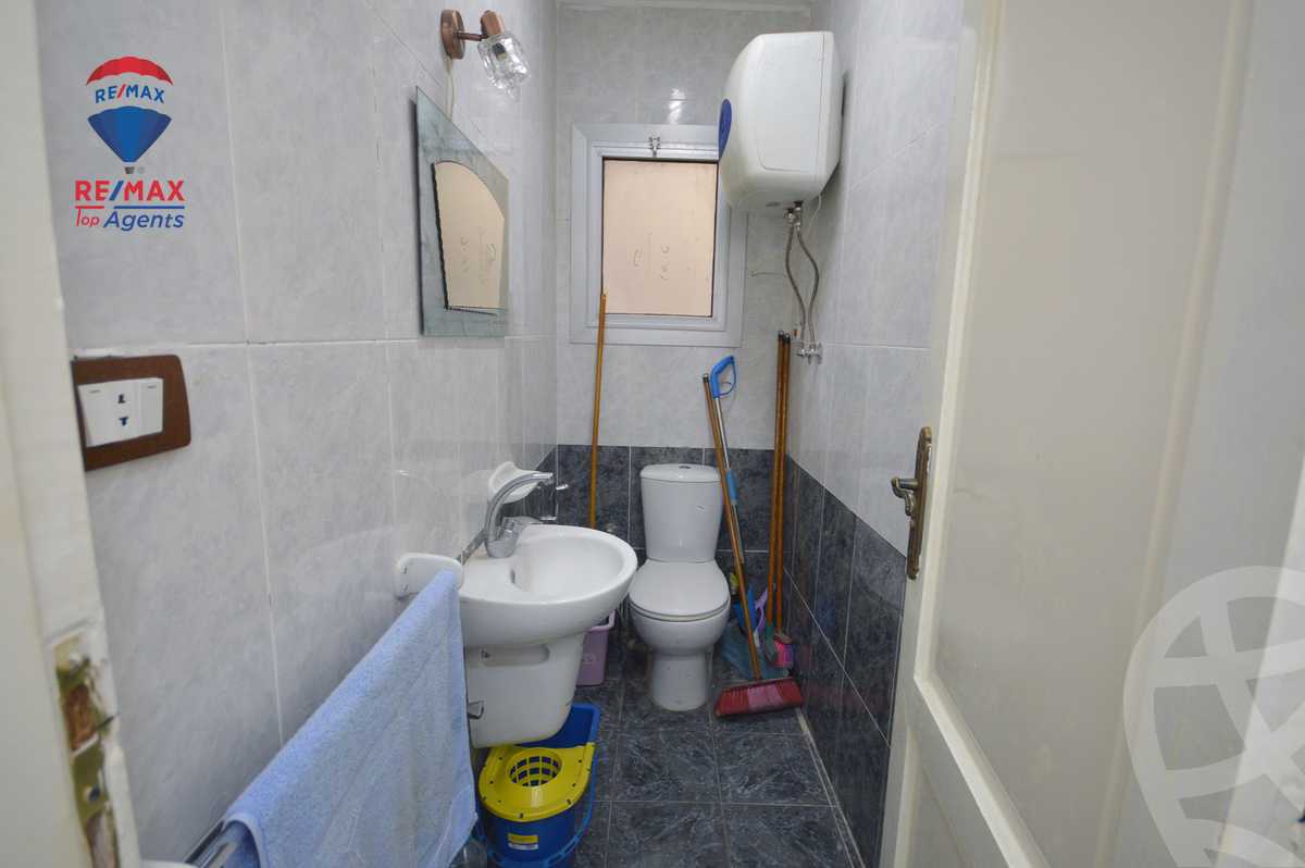 https://aqarmap.com.eg/en/listing/6035859-for-sale-alexandria-el-montazah-compounds-in-el-montazah-royal-plaza-compound-al-halawany
