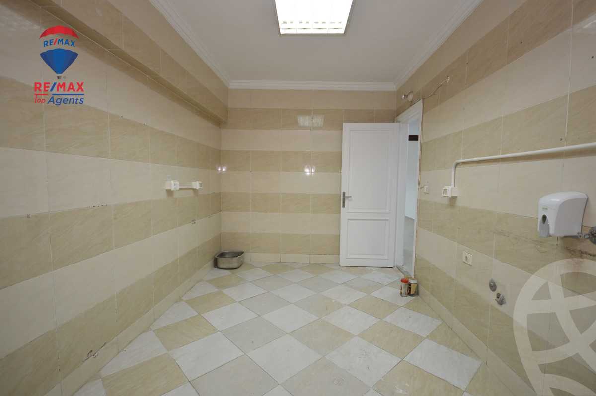 https://aqarmap.com.eg/ar/listing/6043052-for-sale-alexandria-smouha-mohammed-fawzi-moaz-st