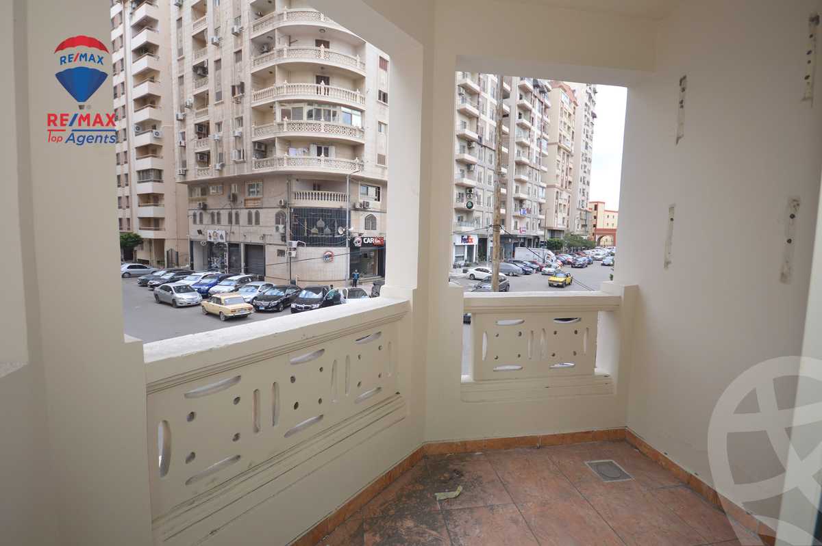 https://aqarmap.com.eg/ar/listing/6043052-for-sale-alexandria-smouha-mohammed-fawzi-moaz-st