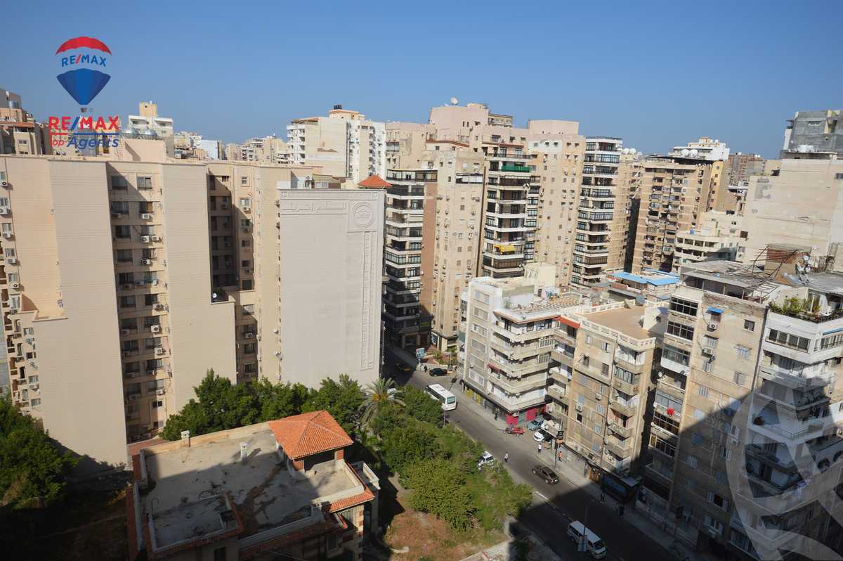 https://aqarmap.com.eg/ar/listing/6052273-for-sale-alexandria-ganaklis-shr-bw-qyr-tryq-lhry