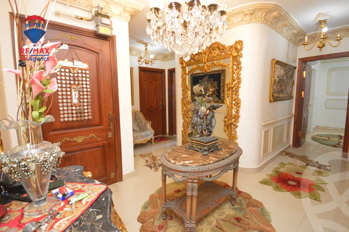 https://aqarmap.com.eg/ar/listing/6052273-for-sale-alexandria-ganaklis-shr-bw-qyr-tryq-lhry