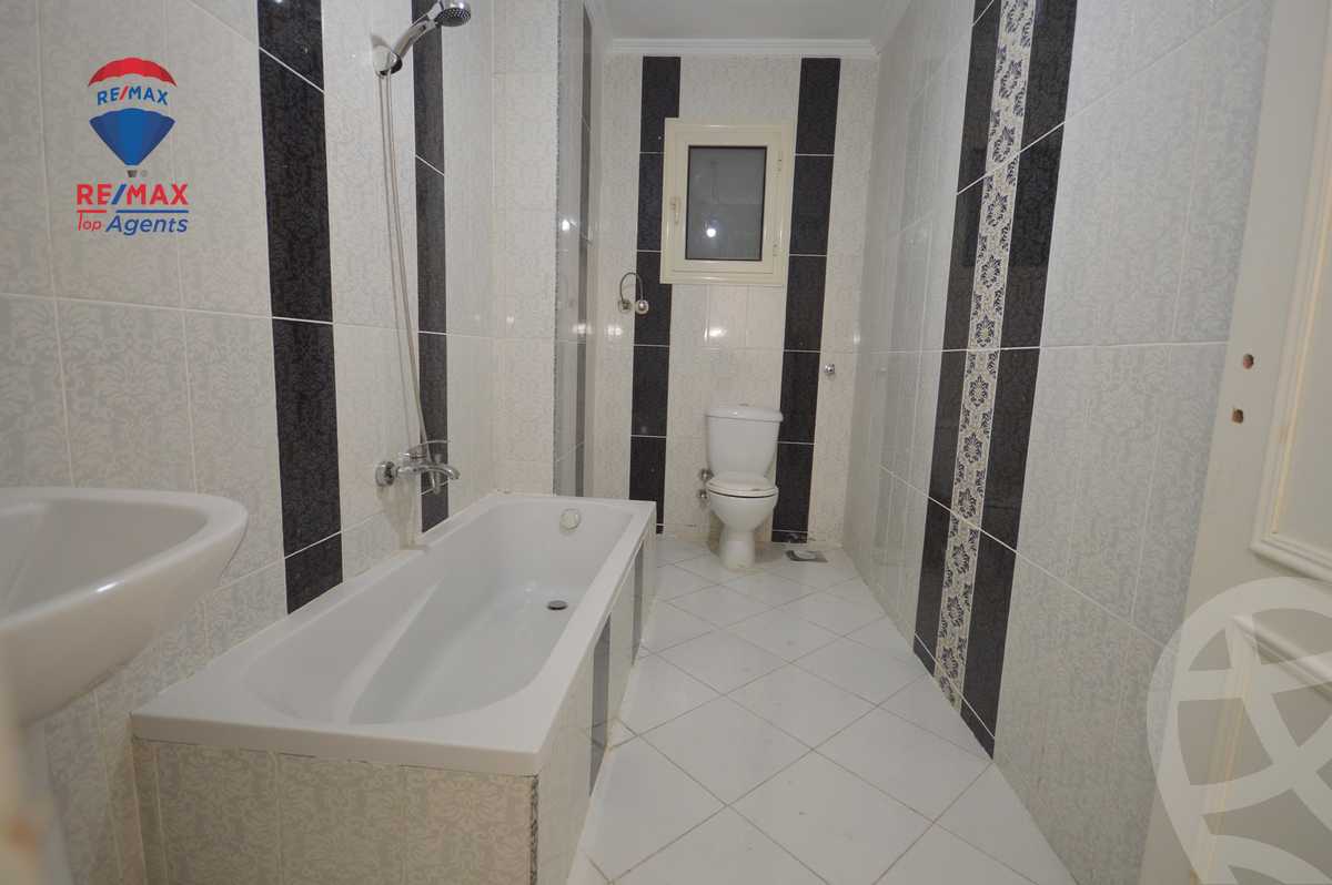 https://aqarmap.com.eg/en/listing/6056234-for-sale-alexandria-kafr-abdo-kafr-abdou-st