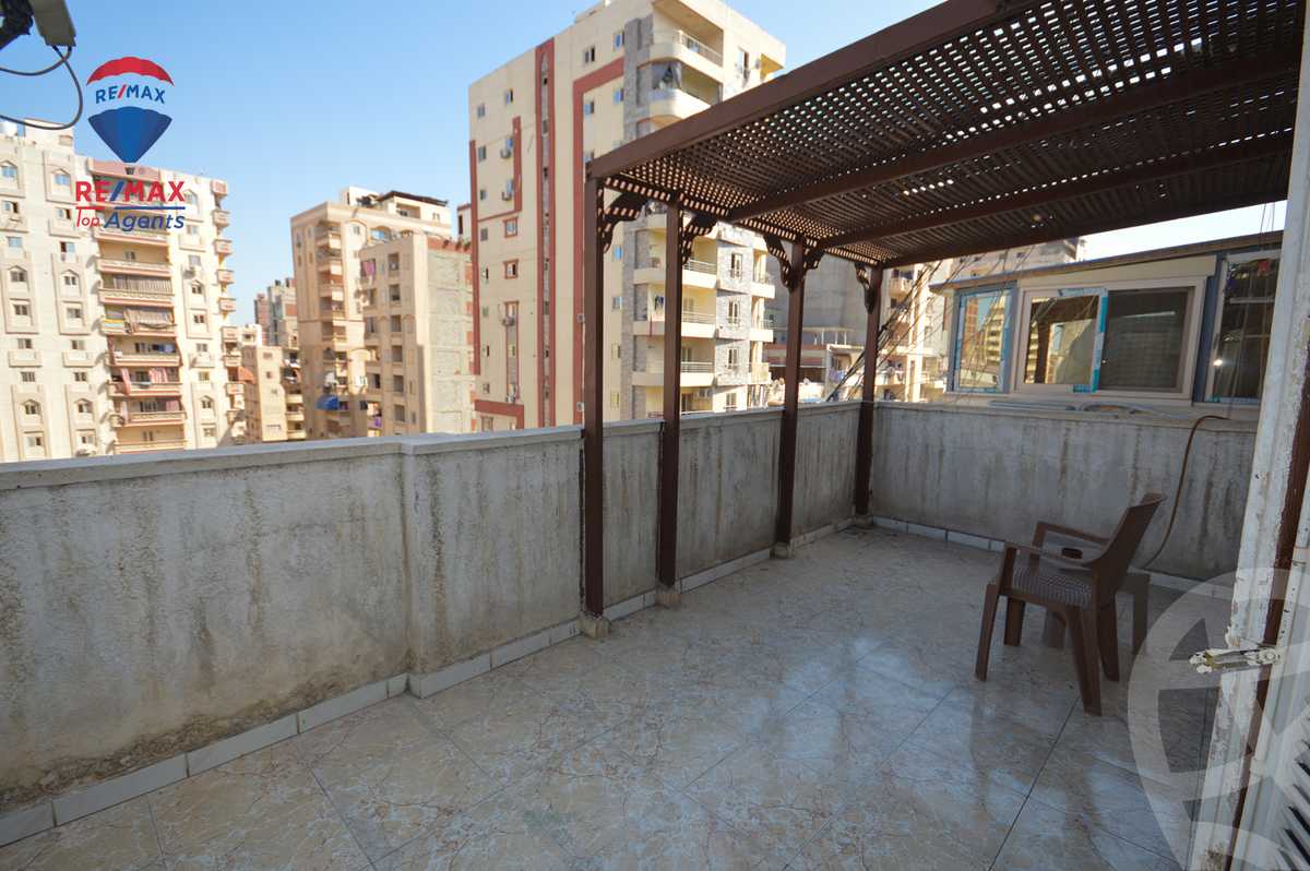 https://aqarmap.com.eg/ar/listing/6069371-for-sale-alexandria-sydy-bshr-sydy-bshr-bhry-gamal-abd-el-nasir-st
