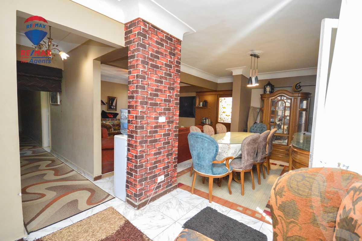 https://aqarmap.com.eg/ar/listing/6069371-for-sale-alexandria-sydy-bshr-sydy-bshr-bhry-gamal-abd-el-nasir-st