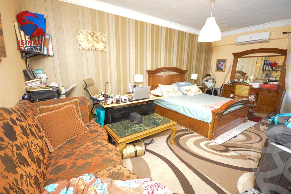 https://aqarmap.com.eg/ar/listing/6069371-for-sale-alexandria-sydy-bshr-sydy-bshr-bhry-gamal-abd-el-nasir-st