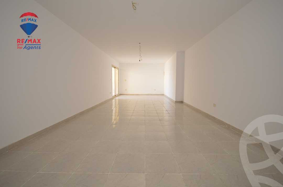 https://aqarmap.com.eg/ar/listing/6117266-for-sale-alexandria-el-mandara-alex-el-mandara-bahri-sidi-kamal-st