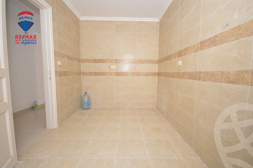 https://aqarmap.com.eg/ar/listing/6117266-for-sale-alexandria-el-mandara-alex-el-mandara-bahri-sidi-kamal-st