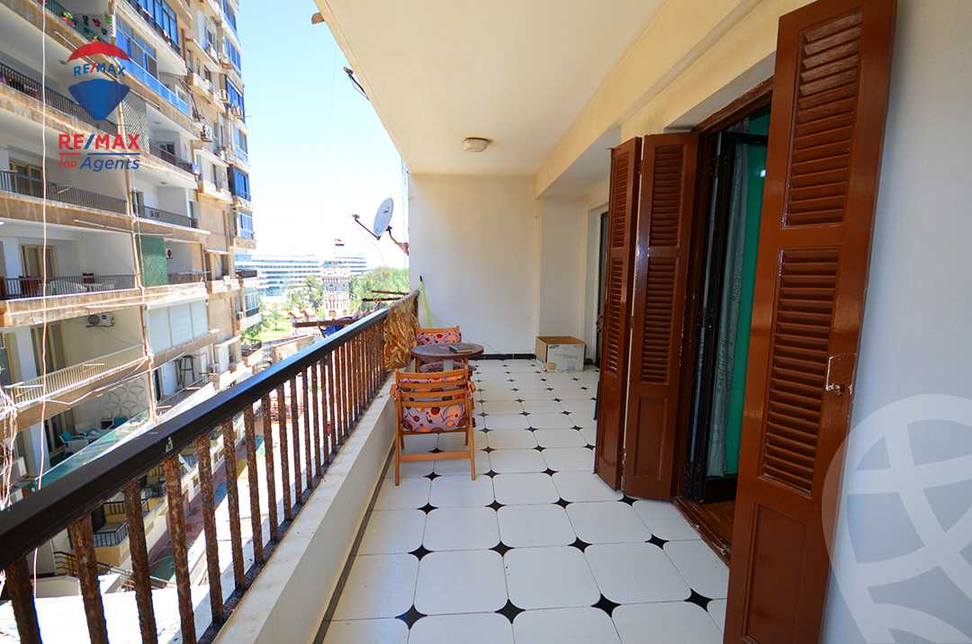 https://aqarmap.com.eg/ar/listing/6117512-for-sale-alexandria-el-montazah-sheraton-towers